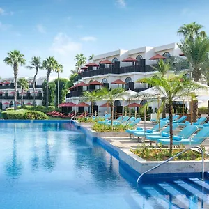 Ja Palm Tree Court, Üdülőközpont